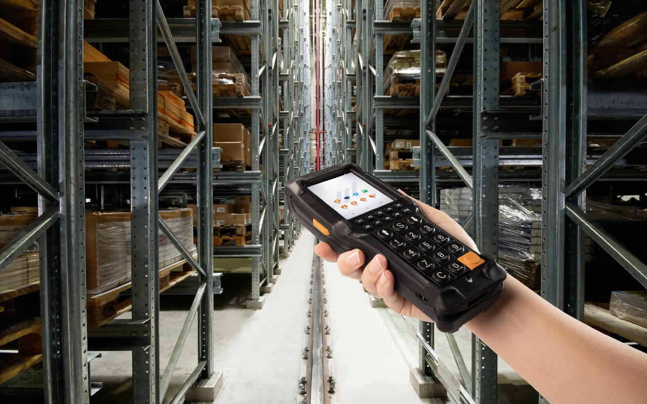 Mobile Handheld Computer M270SE für scanintensive Tätigkeiten eingesetzt im Lager und Wareneingang