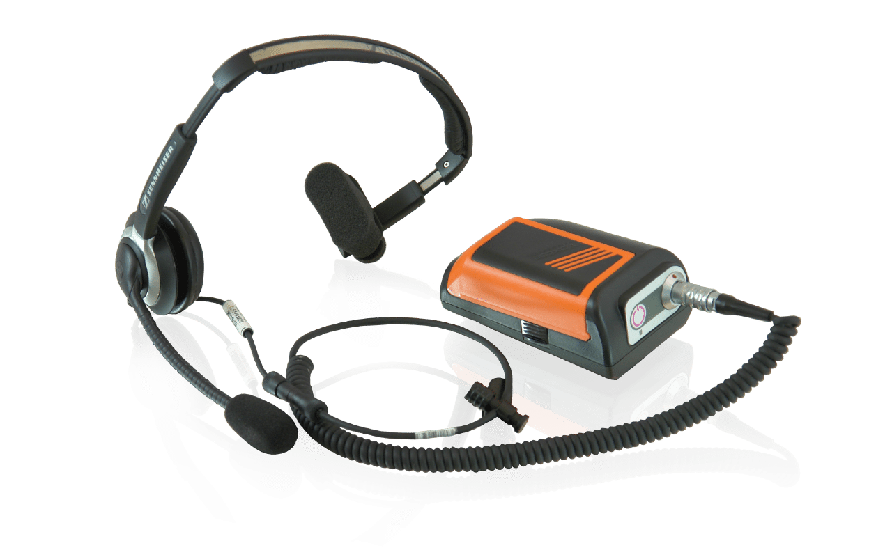 Einfaches Kommissionieren mit dem Pick by Voice Client Voxter® und passendem Headset